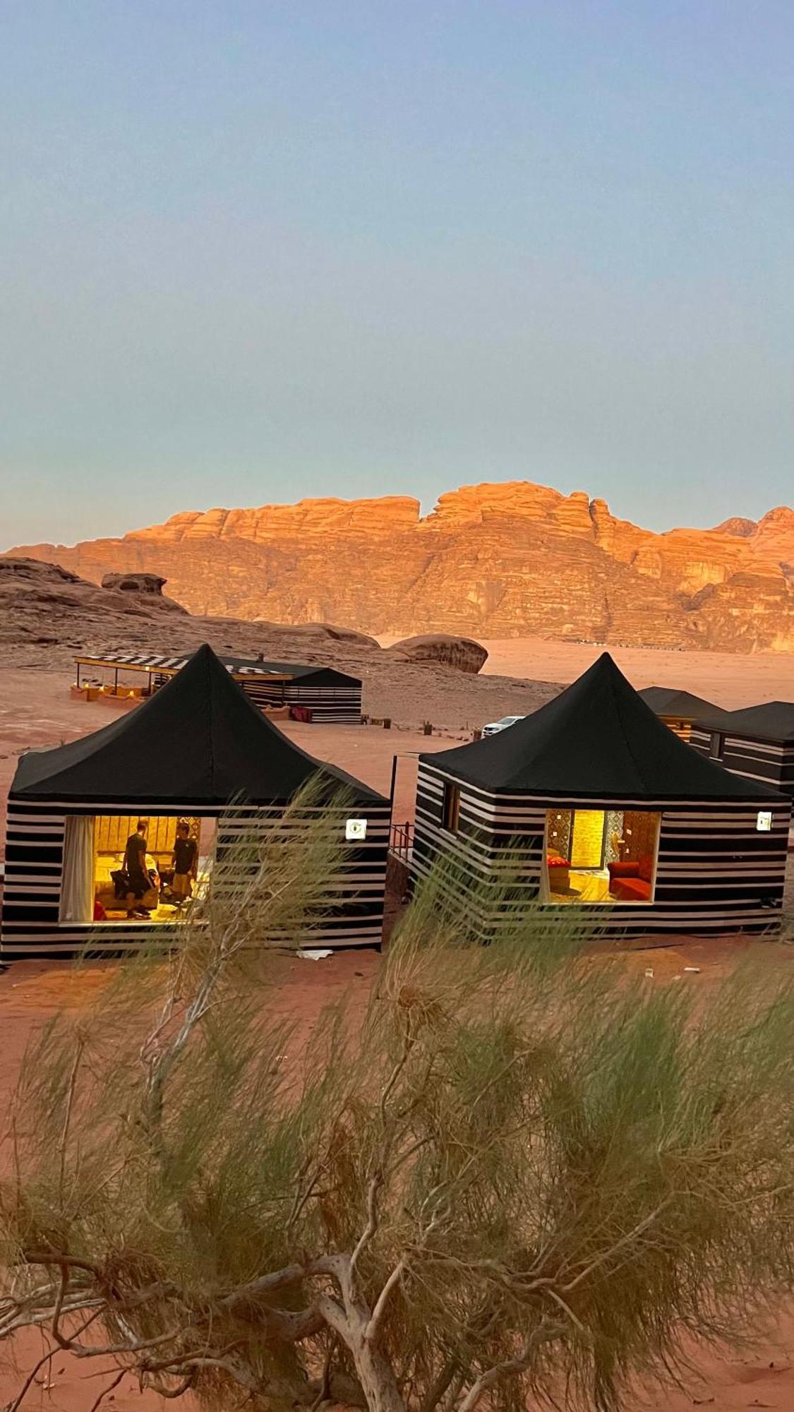 Rum Stardust Luxury Camp Wadi Rum Exterior foto
